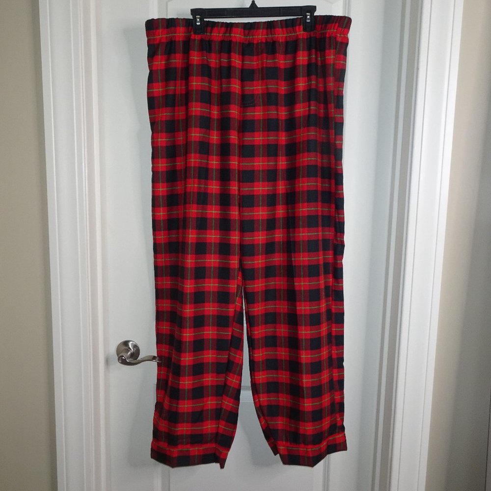NWOT Disney Holiday Plaid Sleepwear Pants